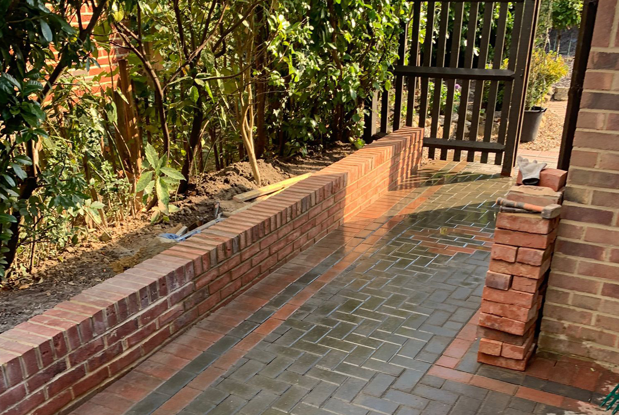 garden maintenance Kent